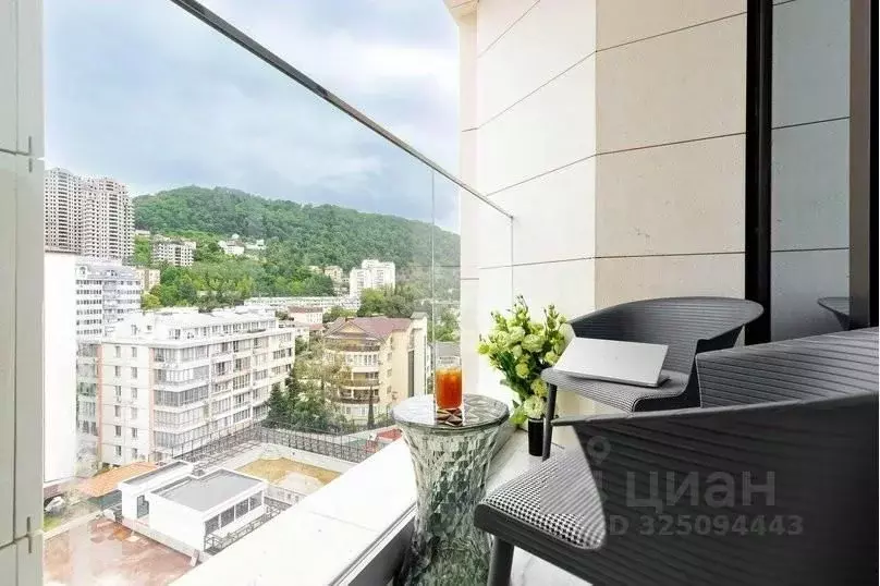 2-к кв. Краснодарский край, Сочи ул. Полтавская, 21Ак1 (42.6 м) - Фото 1