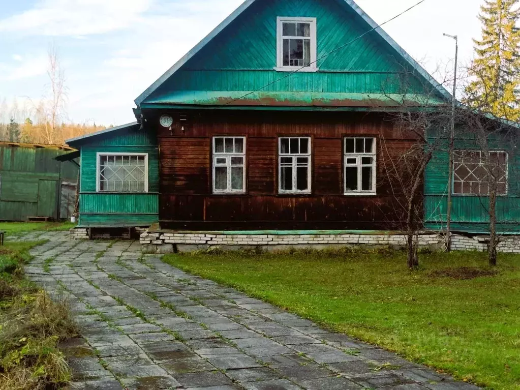 Дом в Ленинградская область, Гатчинский район, Вырица городской ... - Фото 0