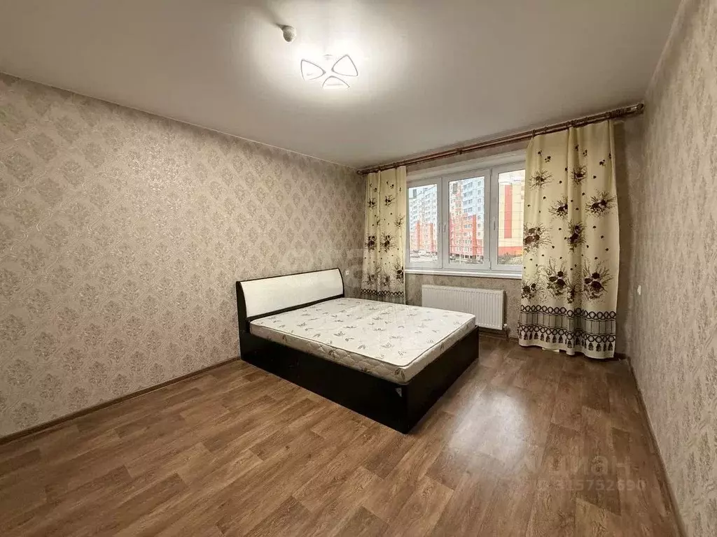 3-к кв. Смоленская область, Смоленск Королевка мкр, 15Б (77.3 м) - Фото 0