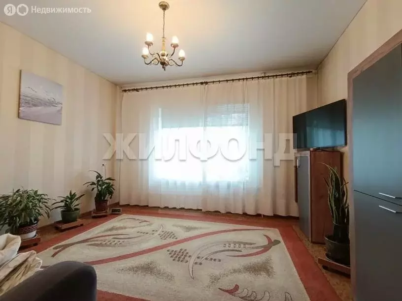 2-комнатная квартира: Абакан, улица Пушкина, 56А (63 м) - Фото 2