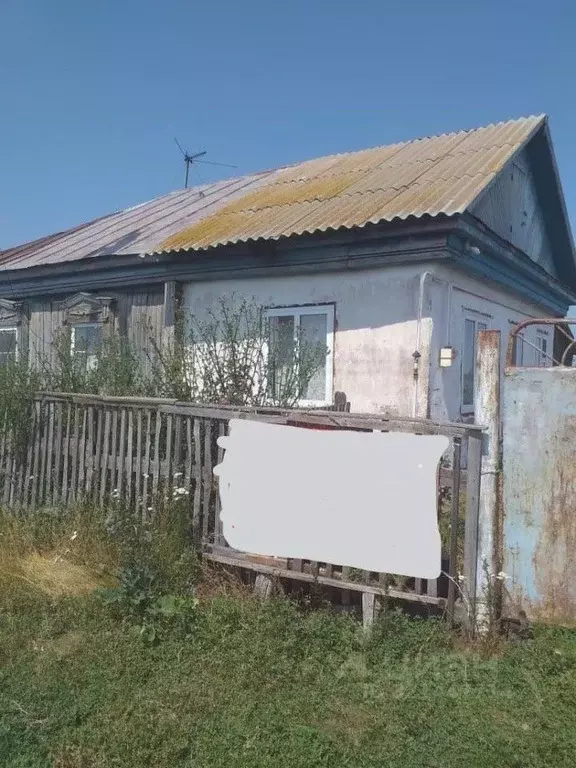 Дом в Башкортостан, Стерлибашевский район, Сарайсинский сельсовет, с. ... - Фото 2