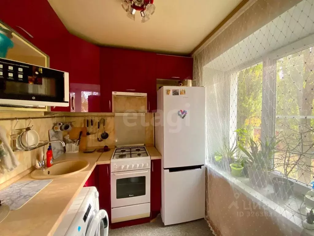 2-к кв. Тамбовская область, Мичуринск Полтавская ул., 94 (39.2 м) - Фото 1