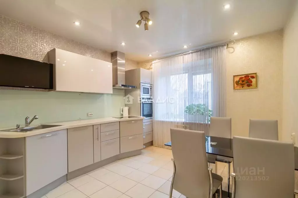 2-к кв. Карелия, Петрозаводск ул. Ригачина, 44 (68.5 м) - Фото 1