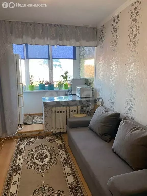 Квартира-студия: Тюмень, улица Бабарынка, 16Б (15 м) - Фото 1