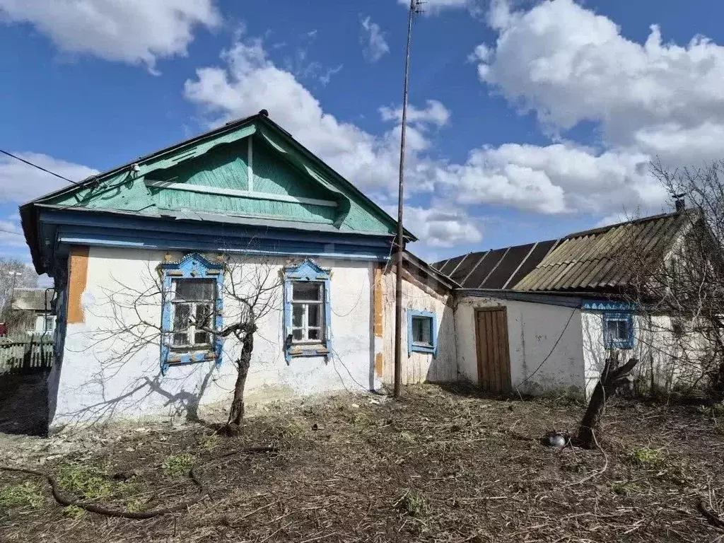 Дом в Мордовия, Чамзинский район, с. Большие Ремезенки Советская ул., ... - Фото 1