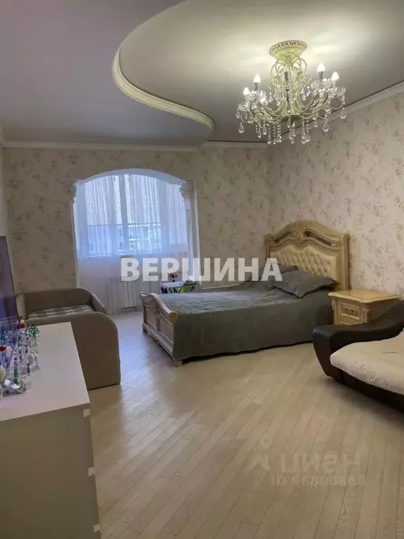 2-к кв. Ставропольский край, Пятигорск ул. Нежнова, 21К2 (73.6 м) - Фото 1