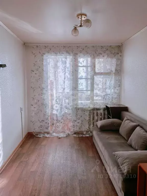 Студия Тюменская область, Тюмень ул. Мельникайте, 113 (13.2 м) - Фото 1