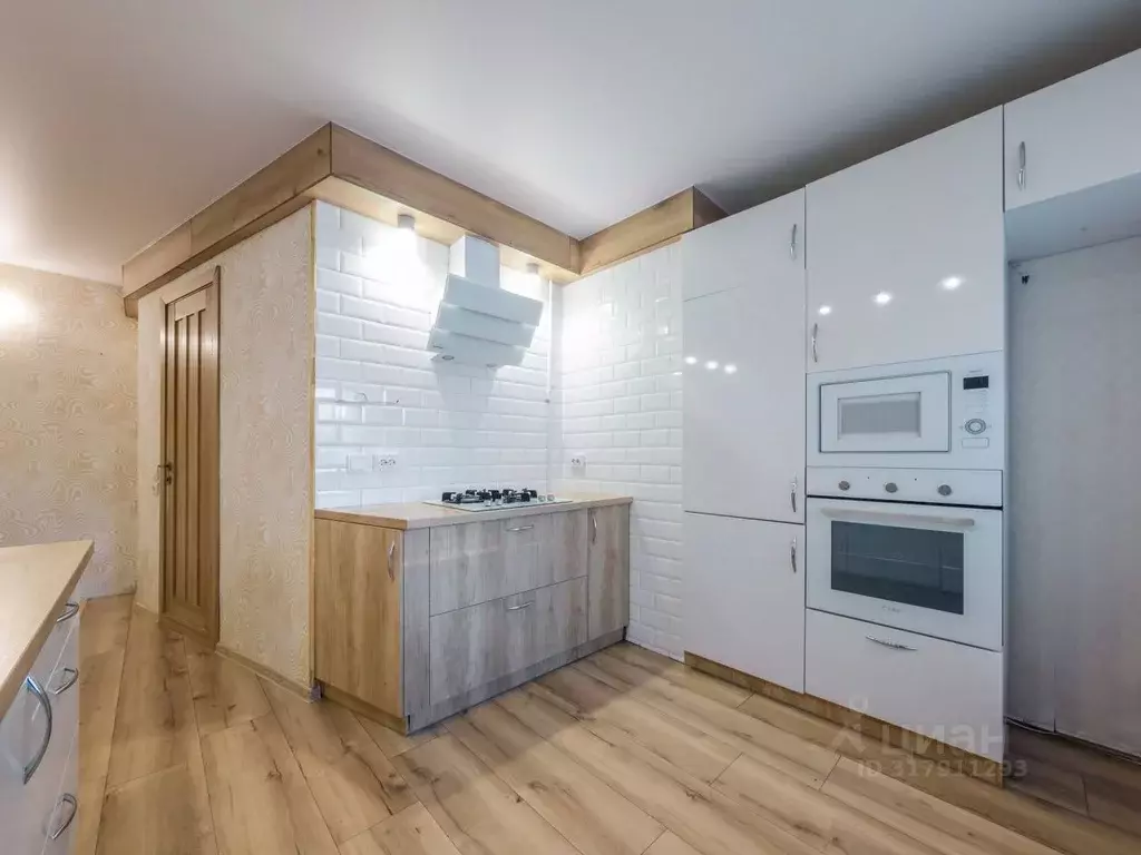 3-к кв. Санкт-Петербург просп. Культуры, 25К3 (86.8 м) - Фото 1