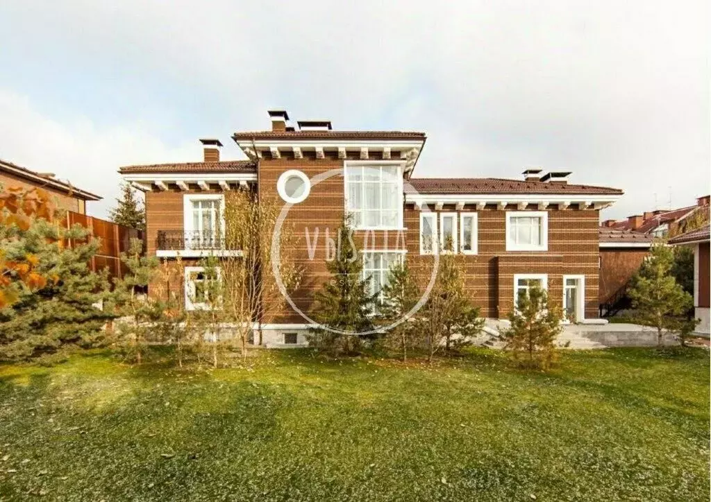 Коттедж в Московская область, Одинцовский городской округ, д. ... - Фото 1