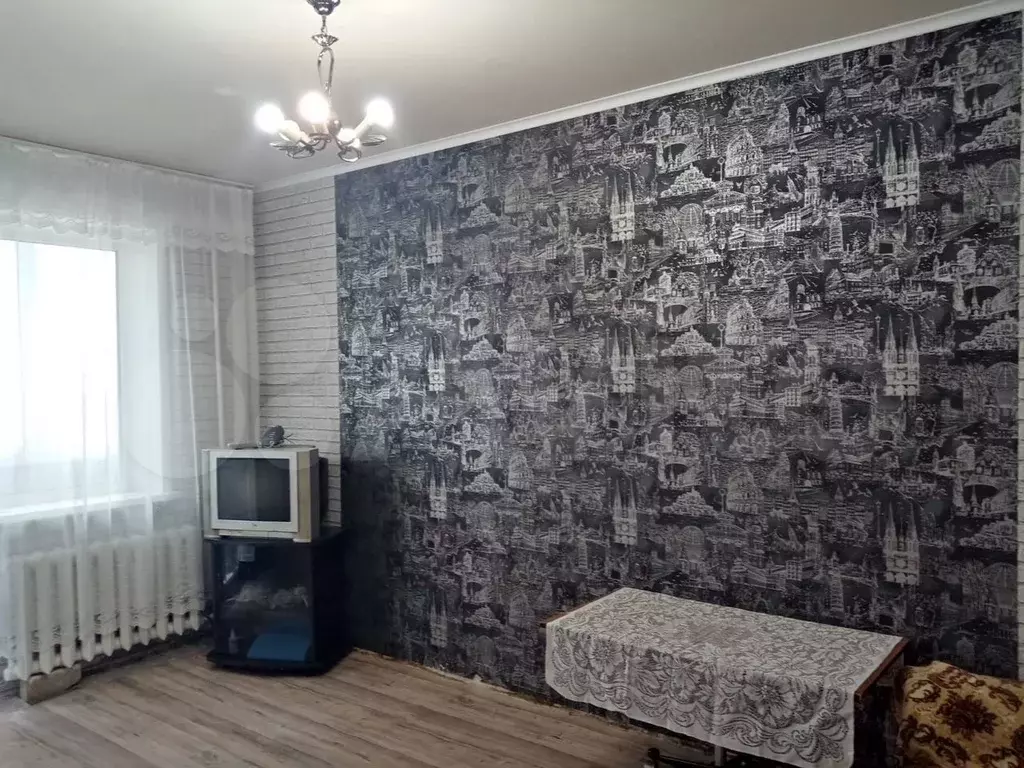 1-к. квартира, 31 м, 5/10 эт. - Фото 1
