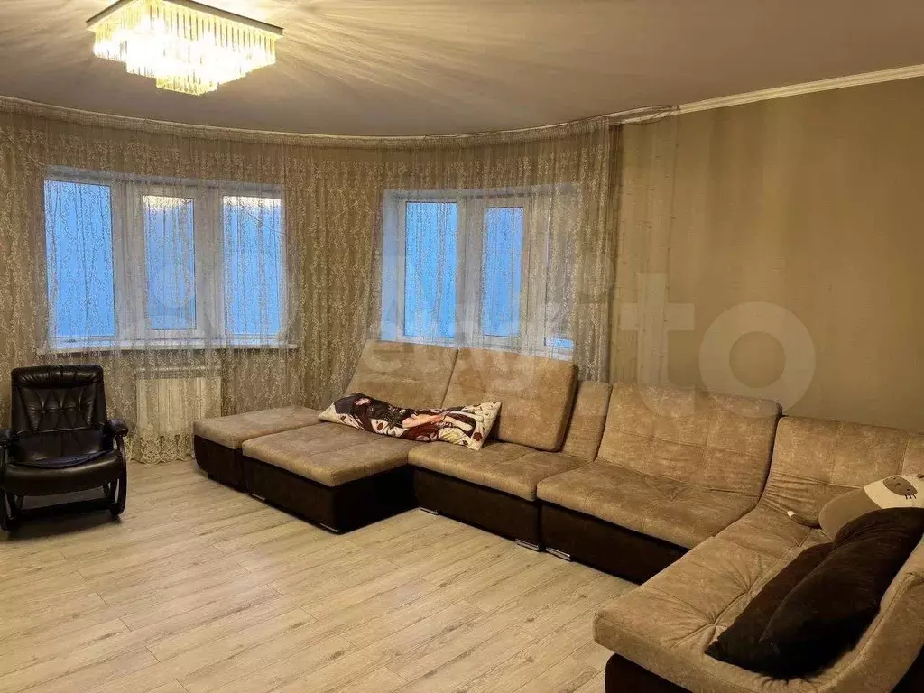 3-к. квартира, 114 м, 6/7 эт. - Фото 1