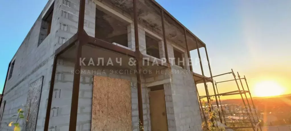 Коттедж в Свердловская область, Полевской ул. Розы Люксембург, 1 (300 ... - Фото 1