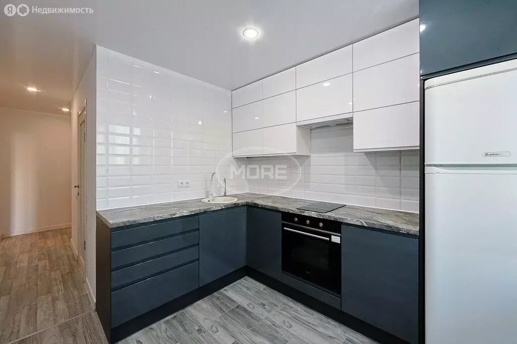 3-комнатная квартира: Калининград, Интернациональная улица, 45 (73 м) - Фото 2