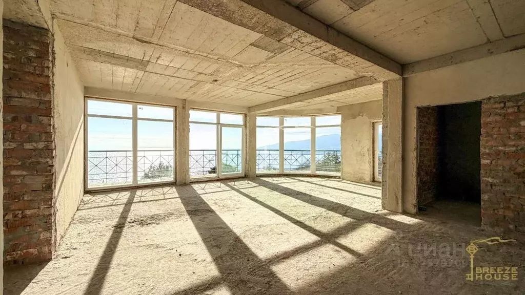 4-к кв. Крым, Ялта муниципальный округ, Восход пгт ул. Авроры, 58 ... - Фото 1