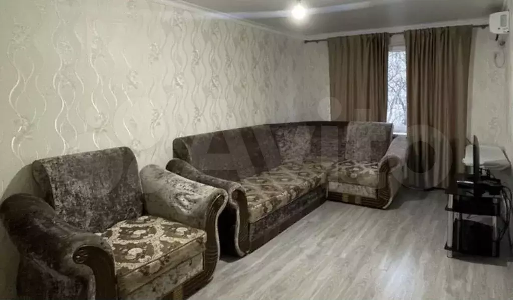 2-к. квартира, 50 м, 5/5 эт. - Фото 0