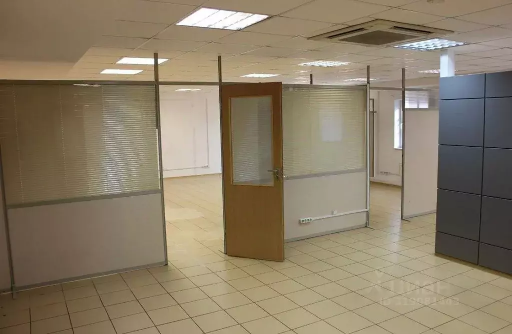 Офис в Москва ул. Остоженка, 10 (130 м) - Фото 0