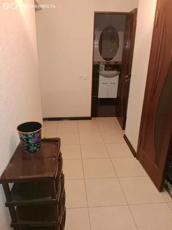 2-комнатная квартира: Нальчик, Самотечная улица, 33А (50 м) - Фото 1