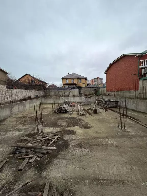 Участок в Дагестан, Махачкала ул. Ибрагима-Хаджи Урадинского, 14 (6.0 ... - Фото 1