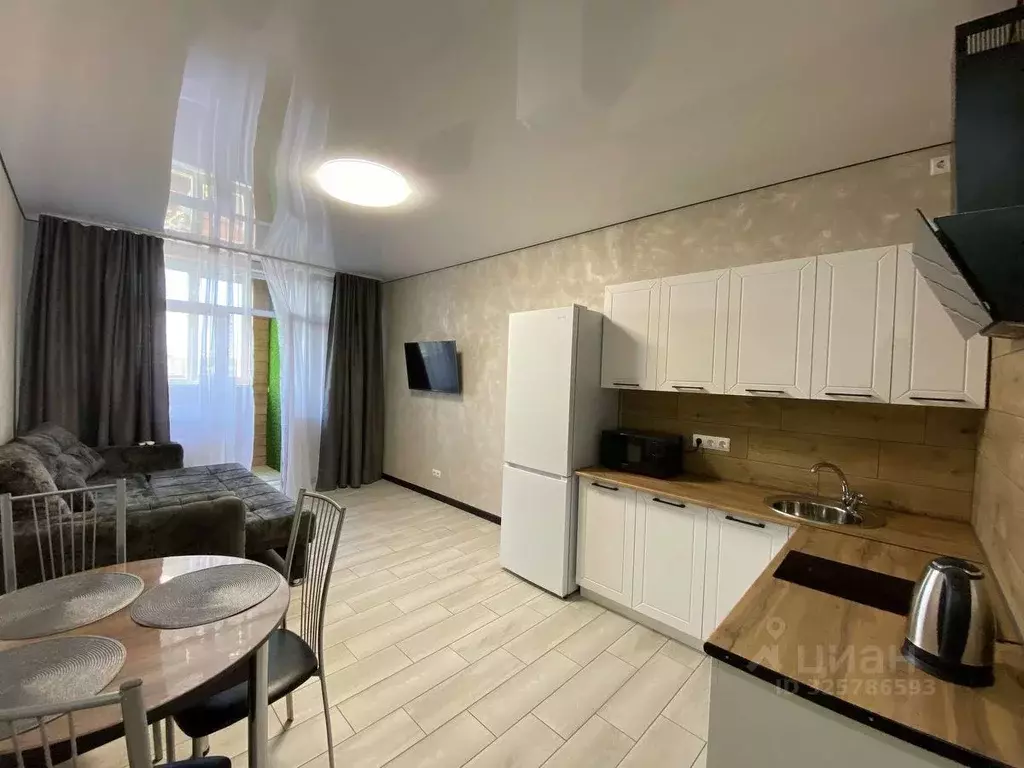 Студия Краснодарский край, Крымск Коммунистическая ул., 9 (30.0 м) - Фото 1