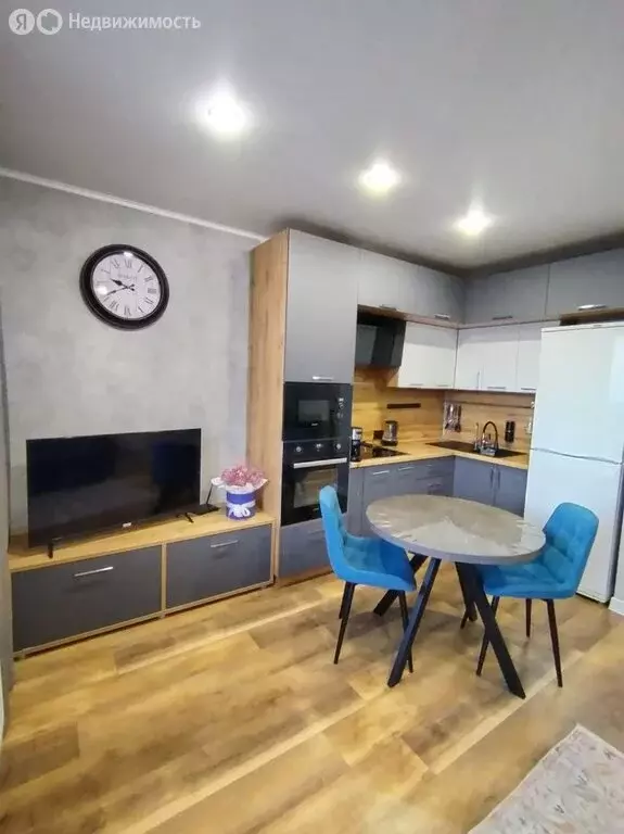 1-комнатная квартира: Челябинск, улица Дмитрия Неаполитанова, 16 (40.6 ... - Фото 1