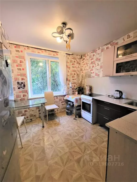 2-к кв. Челябинская область, Челябинск Пограничная ул., 25 (56.0 м) - Фото 0