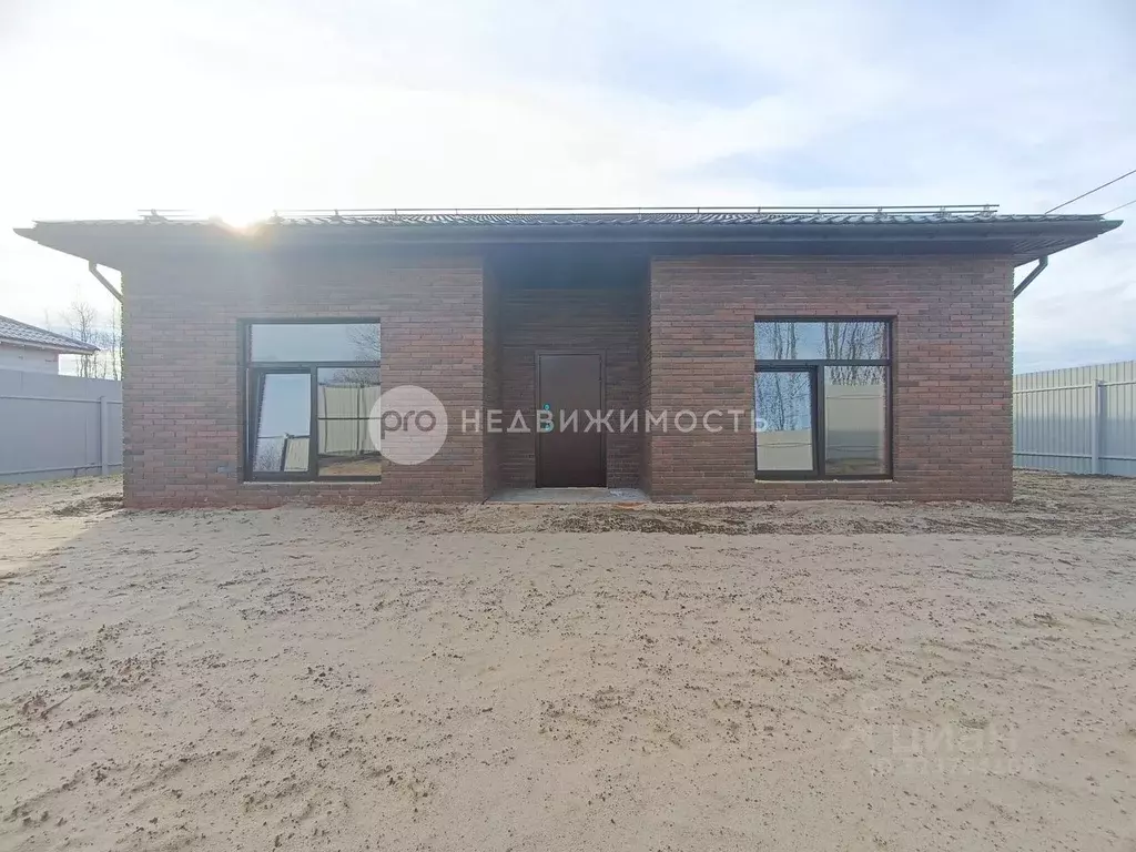 Дом в Рязанская область, Рязанский муниципальный округ, с. Поляны ул. ... - Фото 2