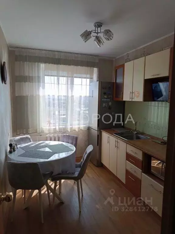 3-к кв. Алтайский край, Барнаул ул. Малахова, 99 (67.6 м) - Фото 1