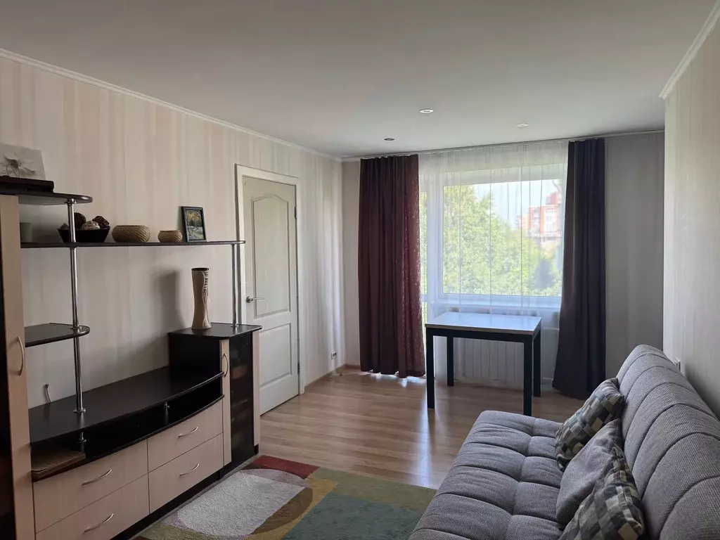 Продаётся 3-к квартира, 56 м - Фото 1