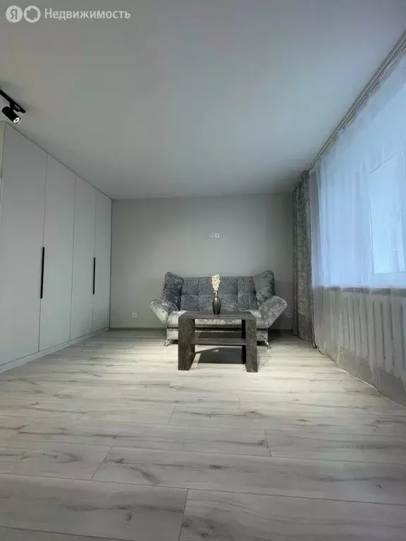 1-комнатная квартира: Киров, улица Лепсе, 58 (20 м) - Фото 1