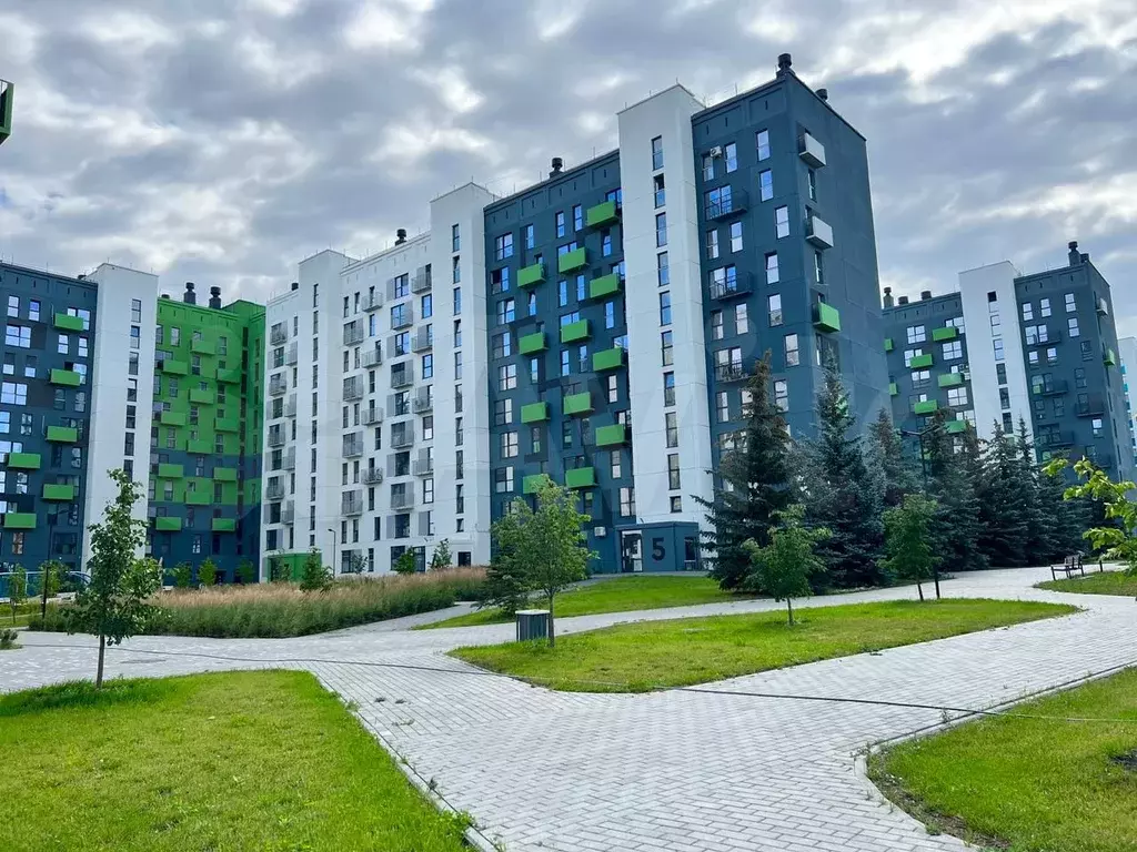 10 и более-к. квартира, 33 м, 9/10 эт. - Фото 1