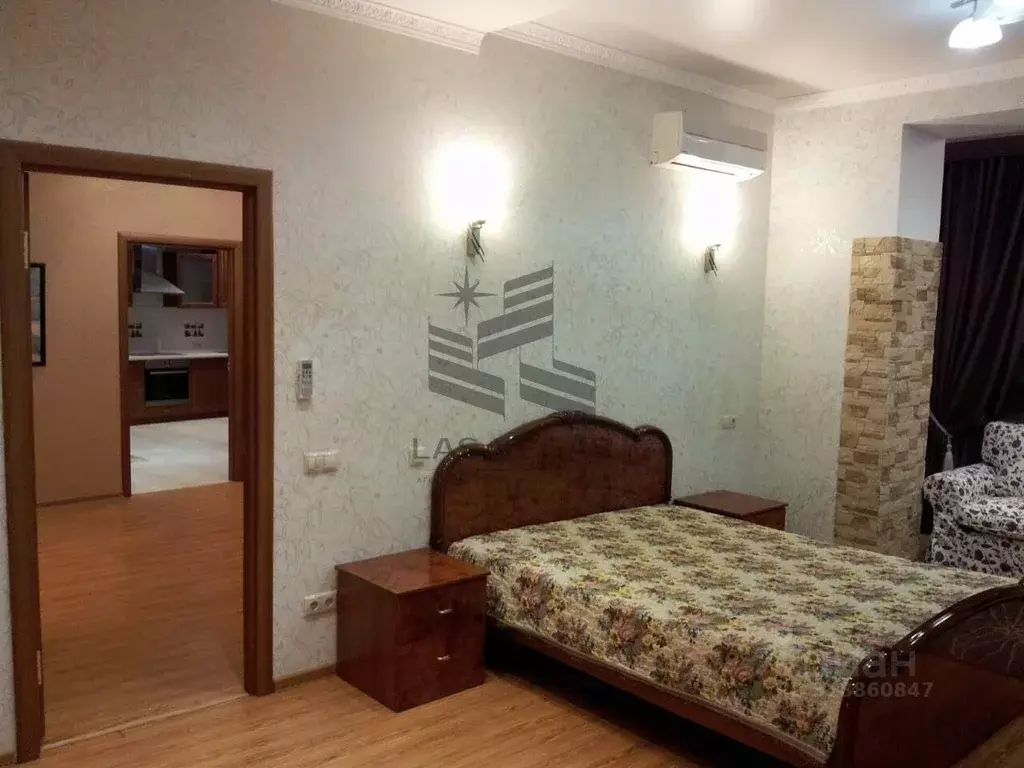 2-к кв. Татарстан, Казань ул. Сибгата Хакима, 15 (75.0 м) - Фото 1