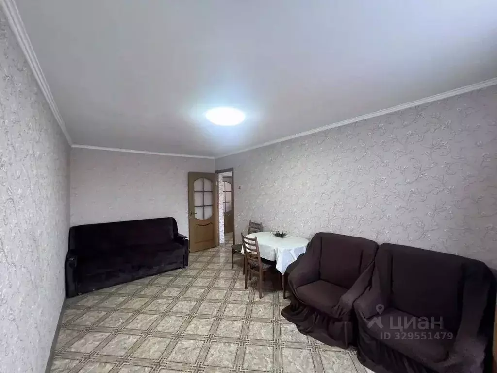 2-к кв. Крым, Симферополь ул. Аральская, 71 (50.0 м) - Фото 1