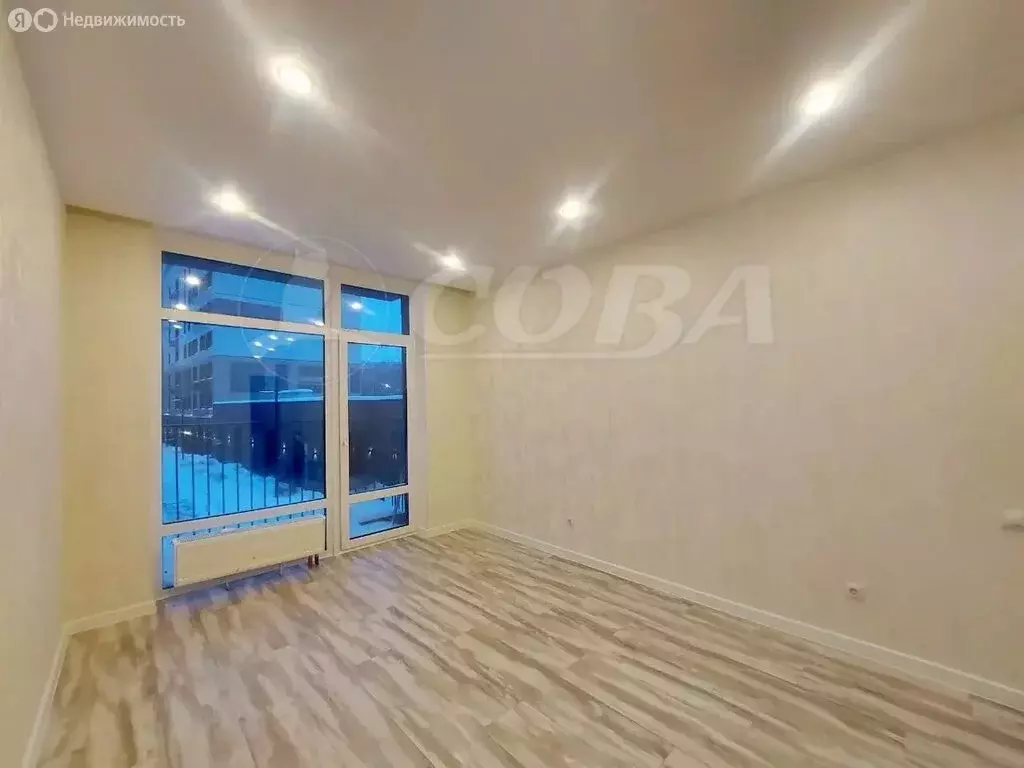 Квартира-студия: Тюмень, улица Андрея Приказнова, 7 (22 м) - Фото 2