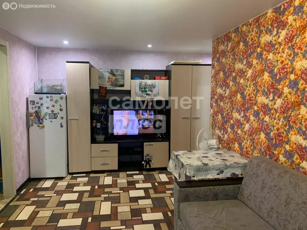 3-комнатная квартира: Смоленск, улица Багратиона, 15 (58 м) - Фото 0