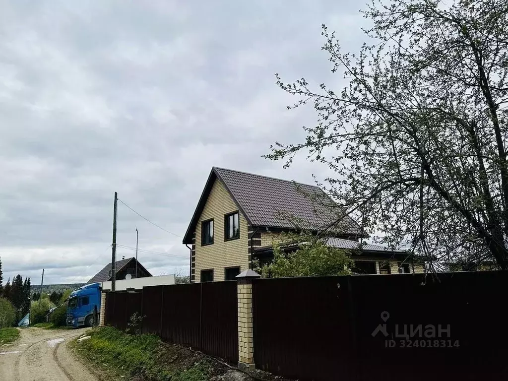 Коттедж в Пермский край, Пермский муниципальный округ, пос. Сылва ул. ... - Фото 2