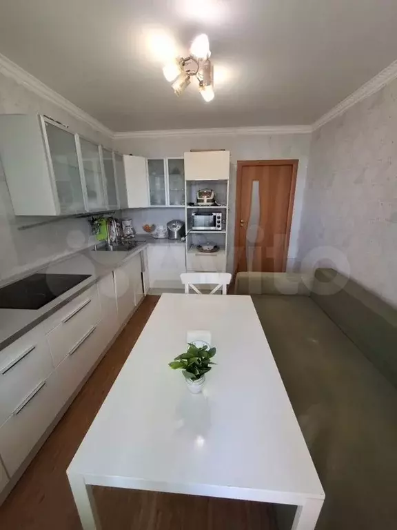 1-к. квартира, 54,6 м, 13/14 эт. - Фото 1