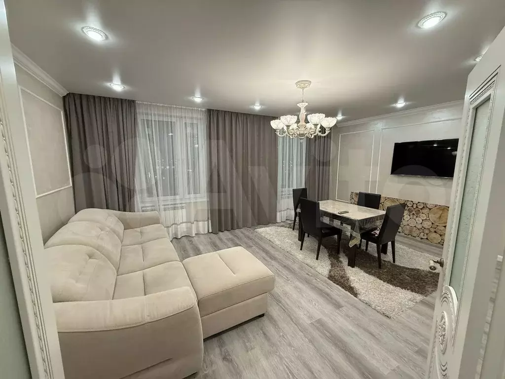 2-к. квартира, 60 м, 10/20 эт. - Фото 0
