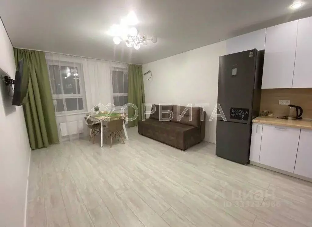 1-к кв. Тюменская область, Тюмень Рощино мкр, ул. Александра ... - Фото 2
