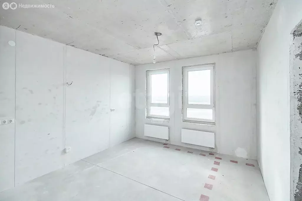 1-комнатная квартира: Тюмень, улица Геннадия Райкова, 21 (30 м) - Фото 1