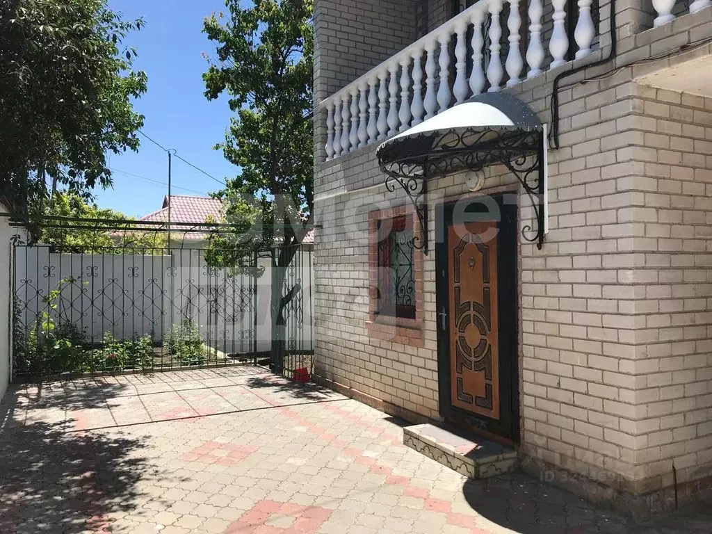 Дом в Крым, Симферополь пл. Ленина (177 м) - Фото 1