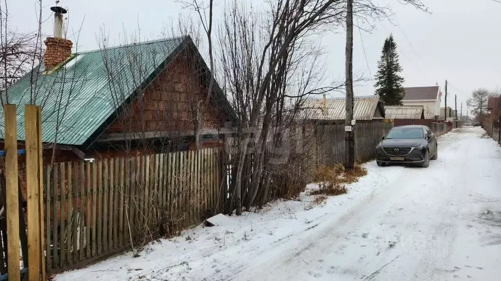 Дом в Красноярский край, Красноярск Подъемная ул., 12А/304У (30 м) - Фото 1