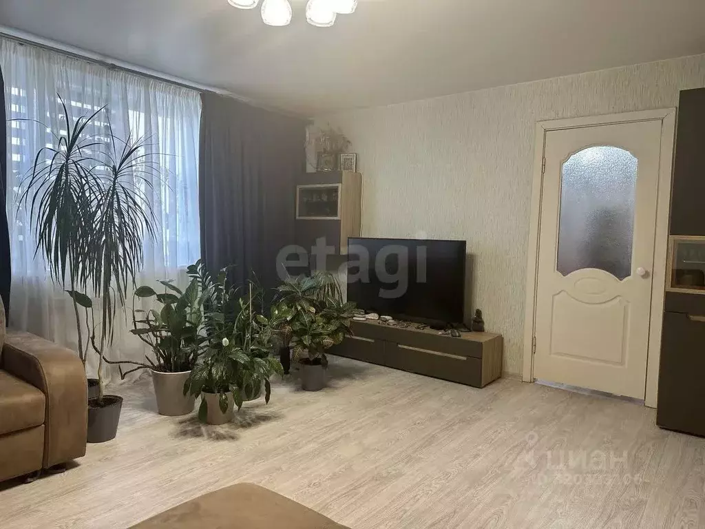 4-к кв. Саратовская область, Саратов проезд 1-й Тульский, 14к2 (95.0 ... - Фото 1