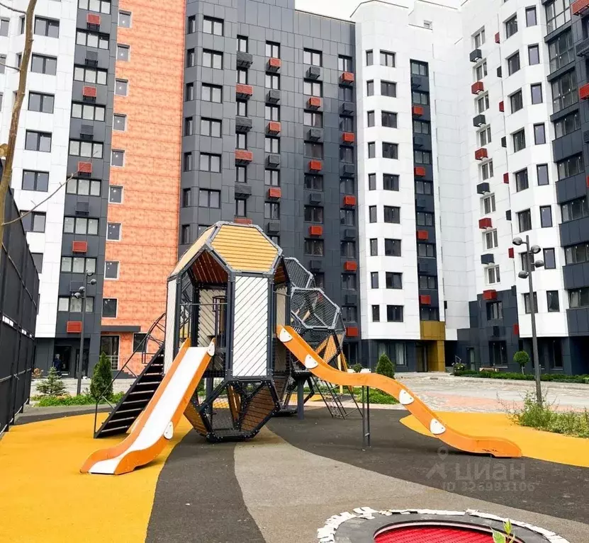 2-к кв. Саратовская область, Энгельс Петровская ул., 47А (63.78 м) - Фото 1