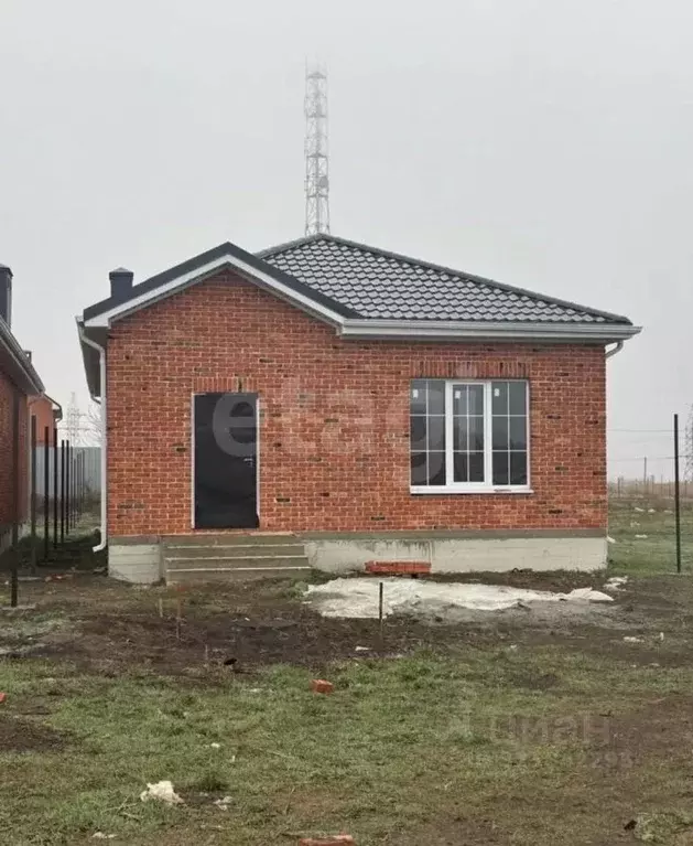 Дом в Ростовская область, Азовский район, Новоалександровка хут. ... - Фото 2