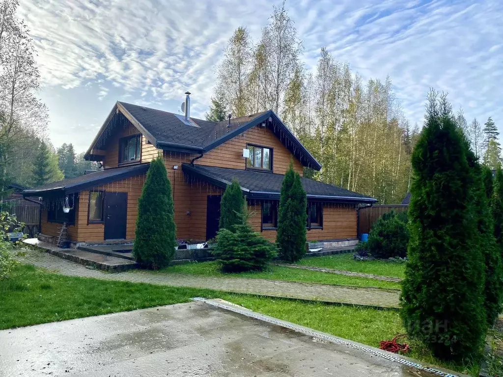 Коттедж в Ленинградская область, Выборгский район, Рощинское городское ... - Фото 1