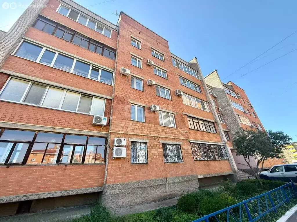 2-комнатная квартира: Салават, Уфимская улица, 118Б (63.2 м) - Фото 0
