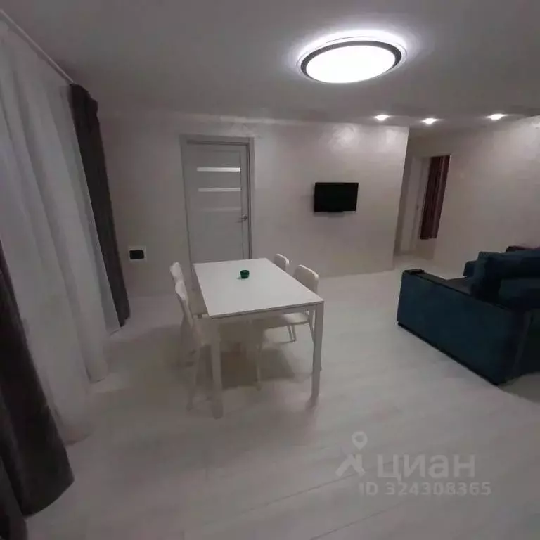 3-к кв. Башкортостан, Уфа Комсомольская ул., 18 (70.0 м) - Фото 2