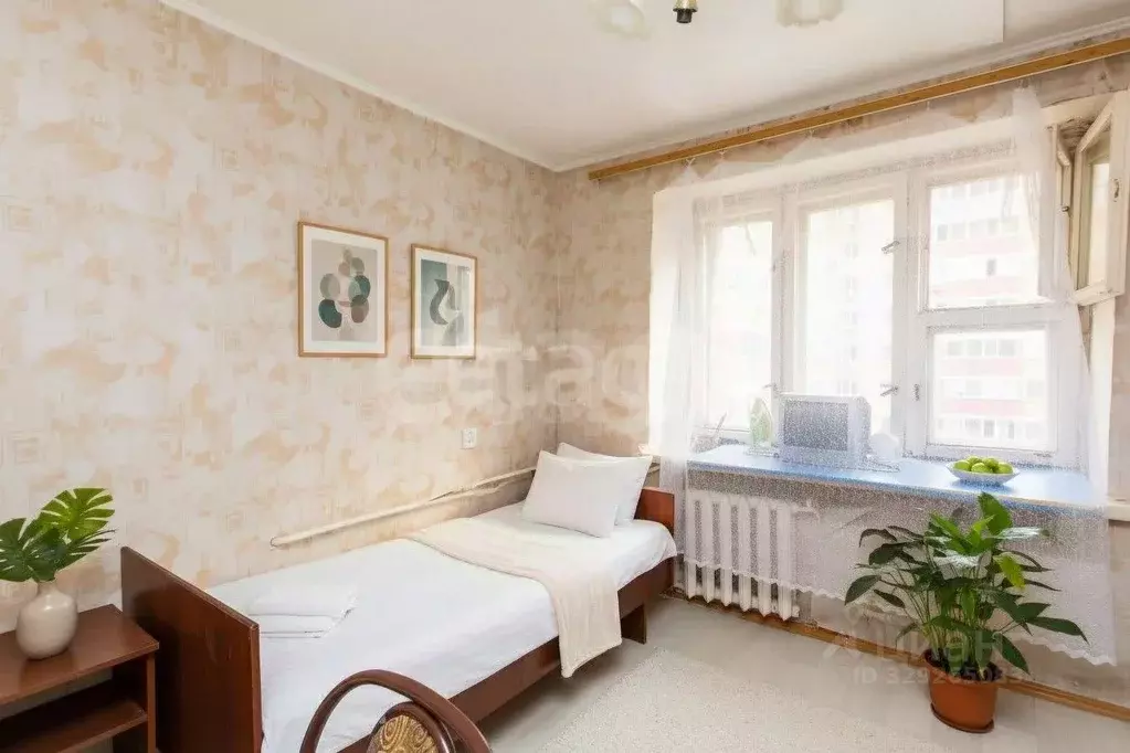 Комната Тюменская область, Тюмень ул. Шишкова, 17 (25.0 м) - Фото 1
