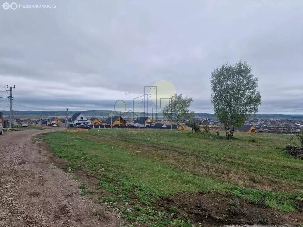 Участок в деревня Грановщина, Медовая улица (10.56 м) - Фото 1