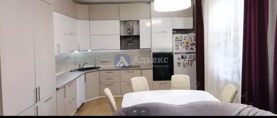 2-к кв. Тюменская область, Тюмень ул. Станислава Карнацевича, 14к1 ... - Фото 1